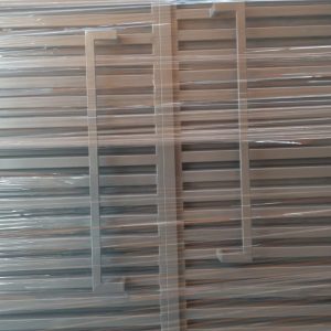 Porte battante lame z 09