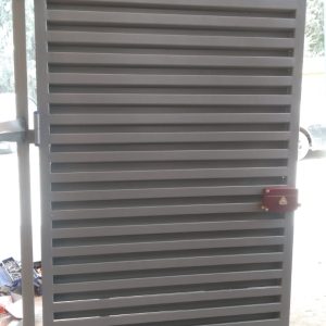 Porte battante lame z 10