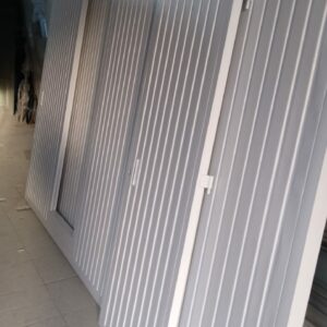 Porte de garage coulissante Tôle nervurée galvanisée SIPM